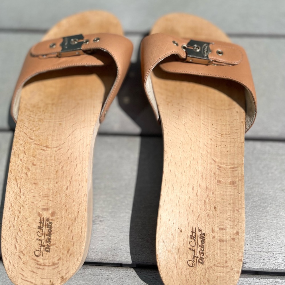 Dr. Scholl's Tan Mules with Contoured Footbed